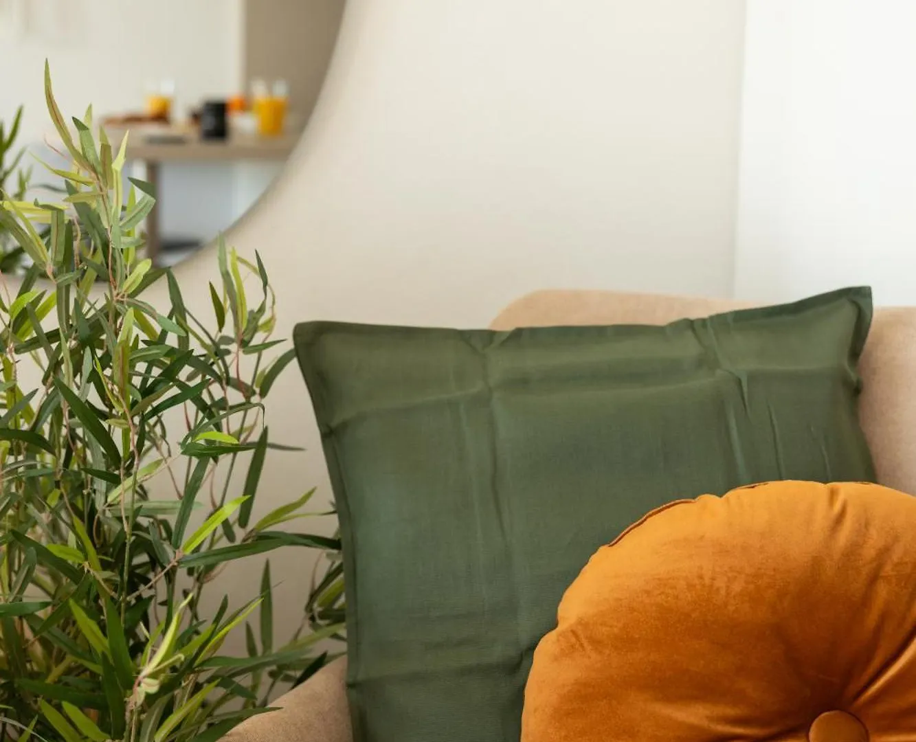 סלוניקי Urban Colors Apartments By Binobi!