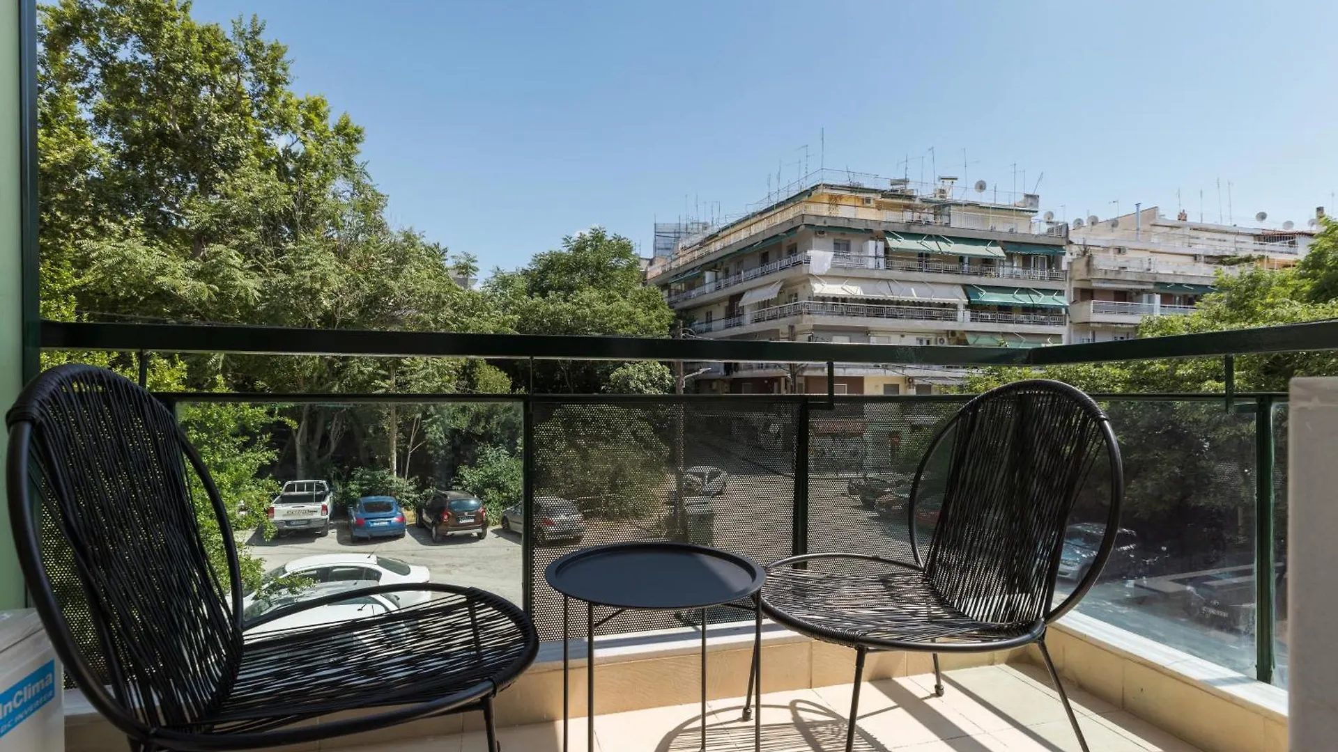 סלוניקי Urban Colors Apartments By Binobi!